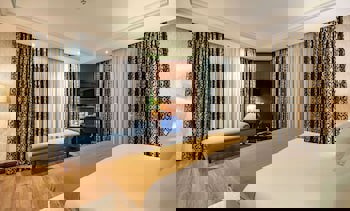 Wellborn Luxury Hotel