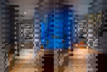 Wellborn Luxury Hotel