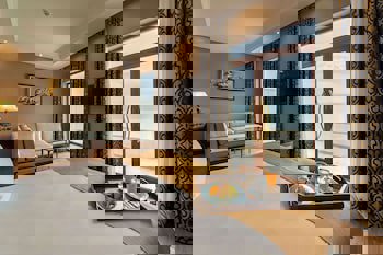 Wellborn Luxury Hotel