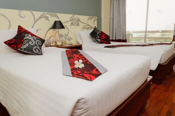 Grand Jomtien Palace Hotel