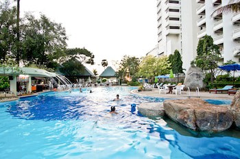 Grand Jomtien Palace Hotel