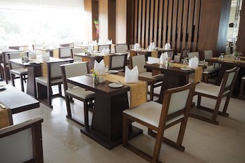 Grand Jomtien Palace Hotel