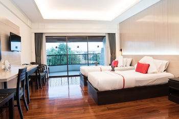 Grand Jomtien Palace Hotel