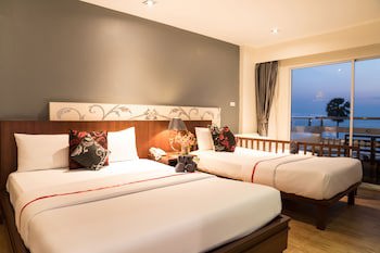 Grand Jomtien Palace Hotel