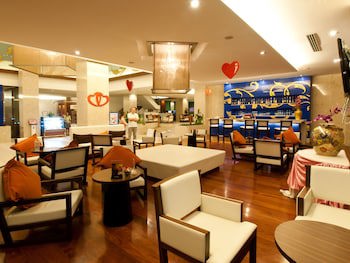 Grand Jomtien Palace Hotel