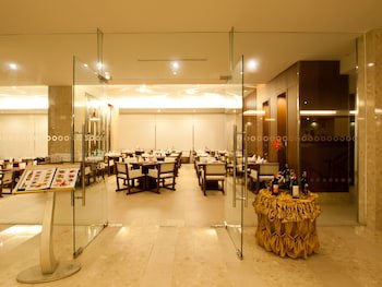 Grand Jomtien Palace Hotel