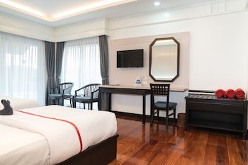 Grand Jomtien Palace Hotel