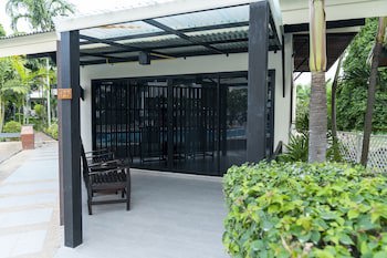 Grand Jomtien Palace Hotel