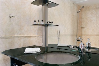 Ramada By Wyndham Tashkent
