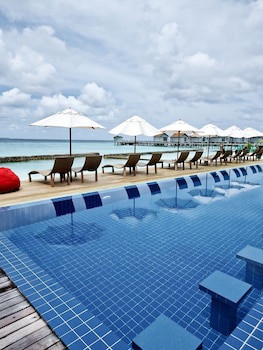 Centara Ras Fushi Resort & Spa Maldives (Adults Only)