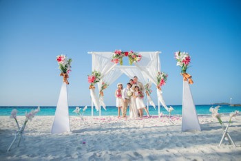 Centara Ras Fushi Resort & Spa Maldives (Adults Only)