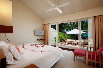 Centara Ras Fushi Resort & Spa Maldives (Adults Only)