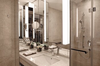 Courtyard By Marriott Hong Kong Sha Tin