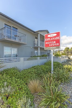 Bks Premier Motel Esplanade