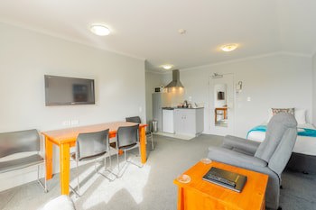 Bks Premier Motel Esplanade