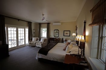 River Bend Lodge