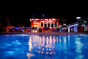 Ghl Arsenal Hotel