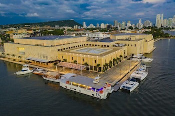 Ghl Arsenal Hotel