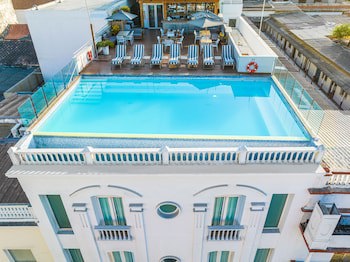 Ghl Arsenal Hotel