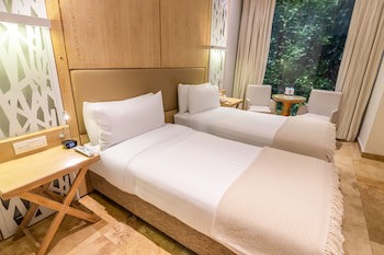 Ghl Arsenal Hotel