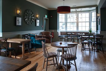 Coach House Inn