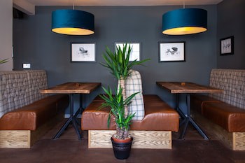 Coach House Inn