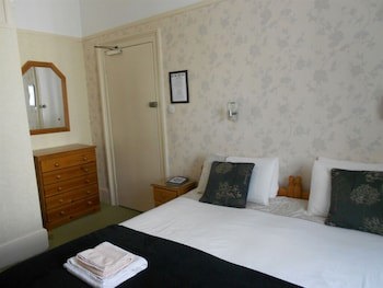 Cromwell House
