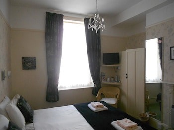 Cromwell House