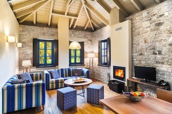 Aristi Mountain Resort And Villas
