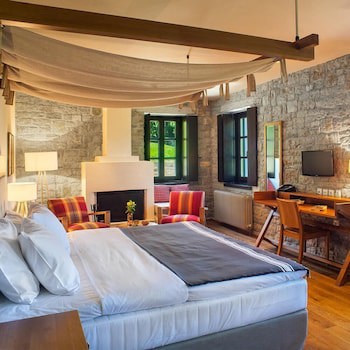 Aristi Mountain Resort And Villas