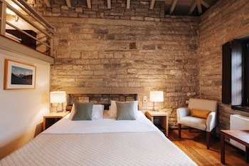 Aristi Mountain Resort And Villas