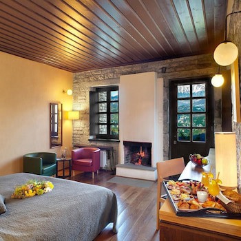 Aristi Mountain Resort And Villas