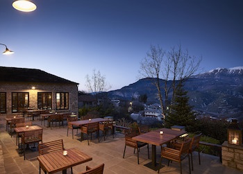 Aristi Mountain Resort And Villas