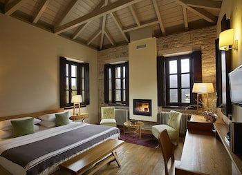 Aristi Mountain Resort And Villas