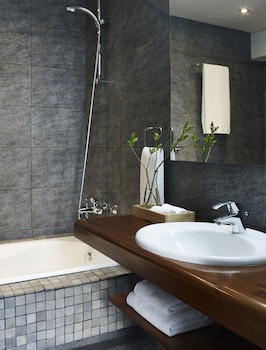 Aristi Mountain Resort And Villas