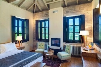Aristi Mountain Resort And Villas