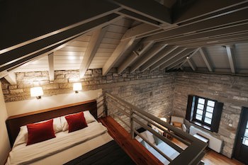 Aristi Mountain Resort And Villas