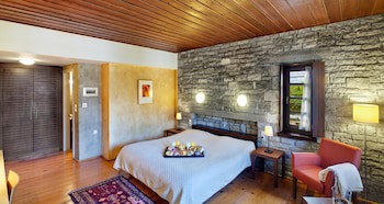 Aristi Mountain Resort And Villas