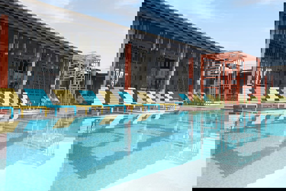 The Quarter Hualamphong by UHG