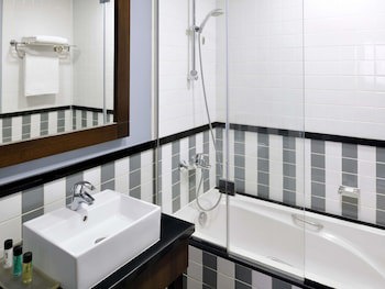 Movenpick Hotel Apartments Al Mamzar Dubai galeri fotoğrafı