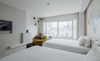 Centara Watergate Pavilion Hotel Bangkok