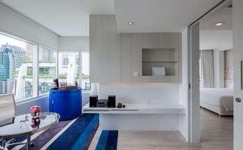 Centara Watergate Pavilion Hotel Bangkok