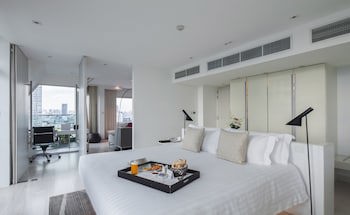 Centara Watergate Pavilion Hotel Bangkok