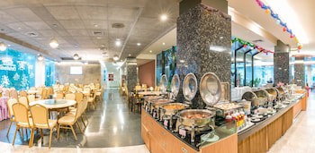 Buri Sriphu Hotel