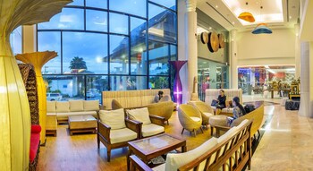 Buri Sriphu Hotel