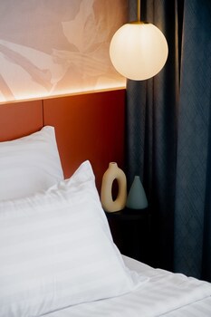 Buri Sriphu Hotel