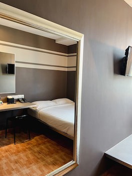 Fragrance Hotel - Kovan
