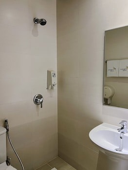 Fragrance Hotel - Kovan