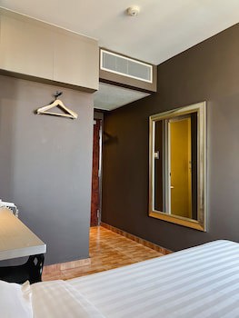 Fragrance Hotel - Kovan