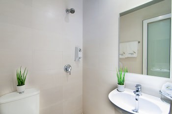 Fragrance Hotel - Kovan